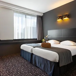 Ramada Woluwe Отель